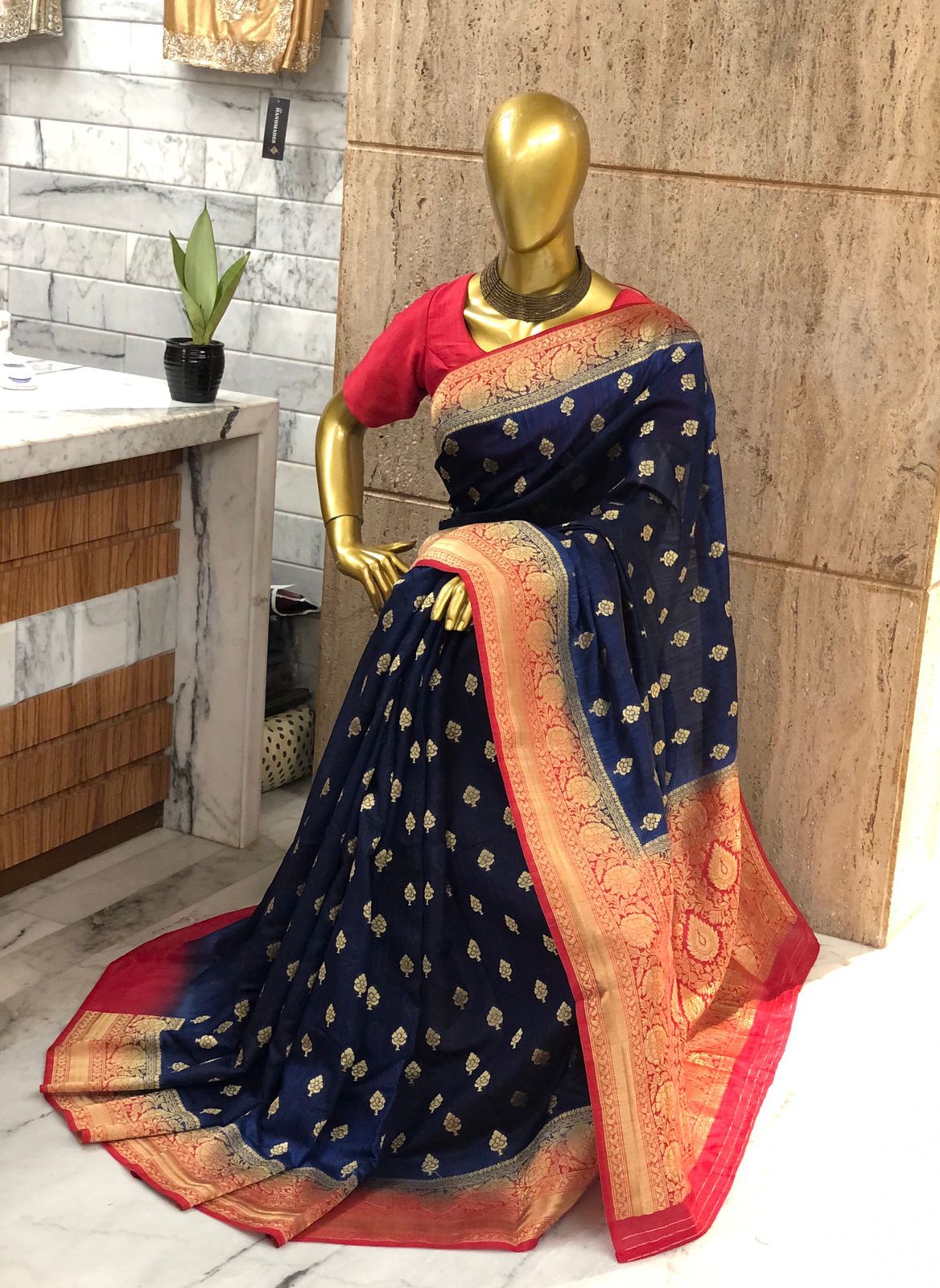 Super Soft Kora Benarsi Silk Sarees With all Body Copper Zari Butties And Copper Zari Border with Brocade Blouse