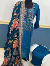 Pure zardousi Delhi Boutique