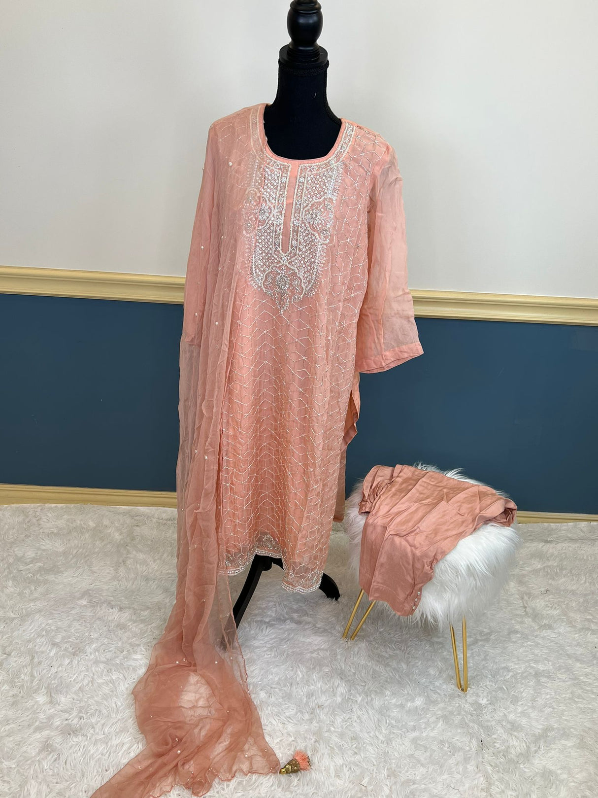 Pure zardousi Delhi Boutique