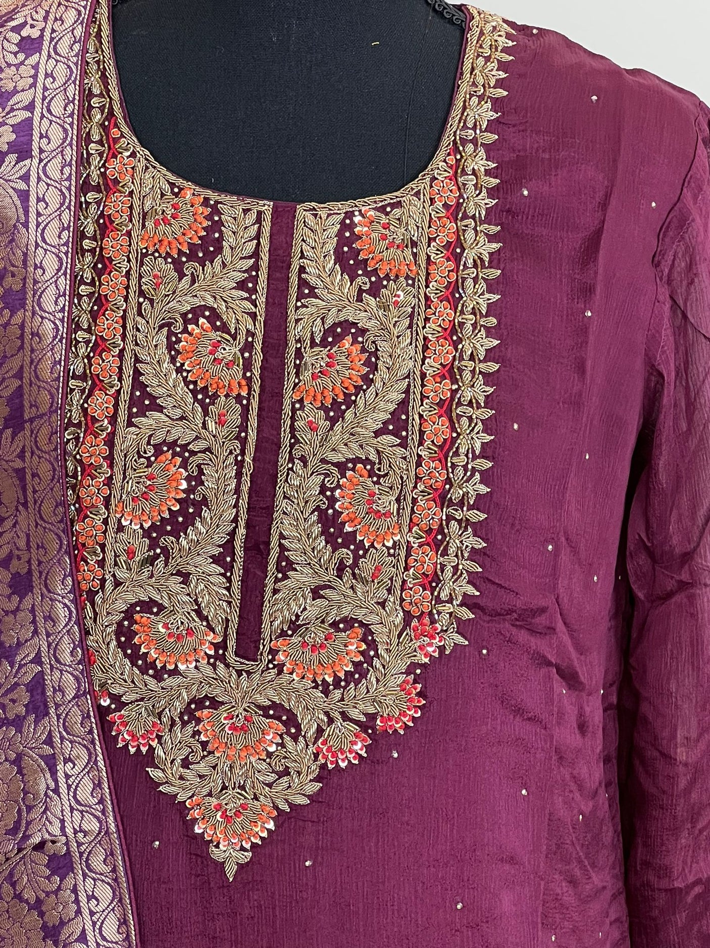 Pure zardousi Delhi Boutique