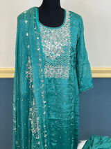 Pure zardousi Delhi Boutique