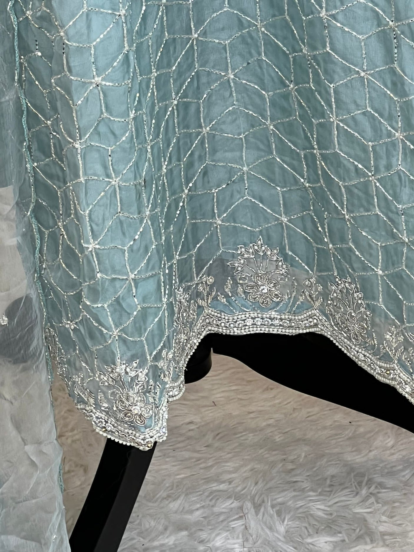 Pure zardousi Delhi Boutique