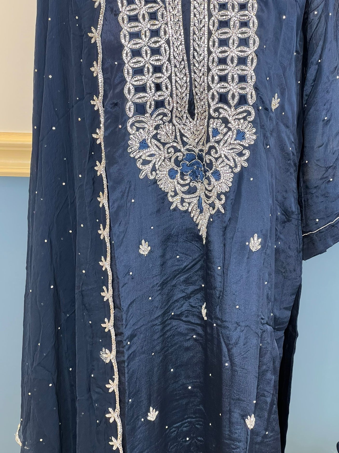 Pure zardousi Delhi Boutique