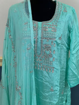 Pure zardousi Delhi Boutique