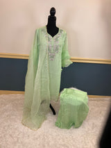 Pure zardousi Delhi Boutique