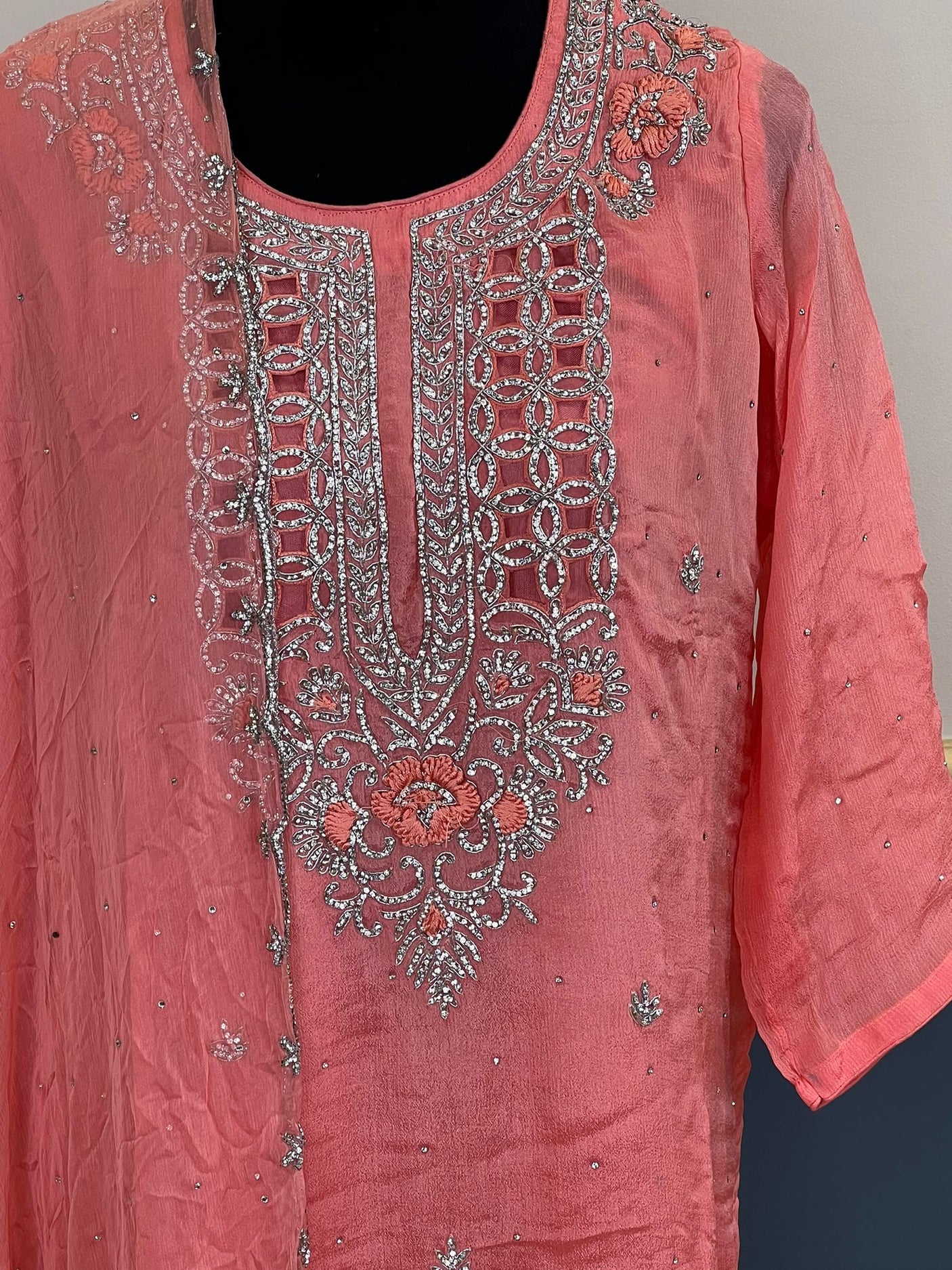 Pure zardousi Delhi Boutique