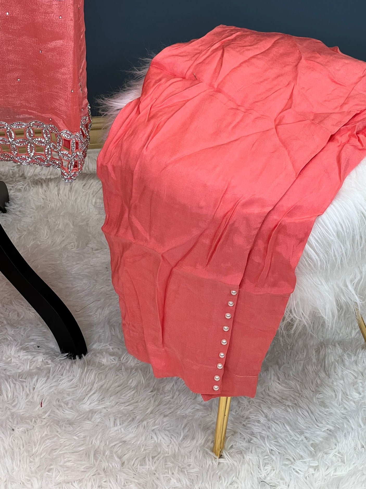 Pure zardousi Delhi Boutique