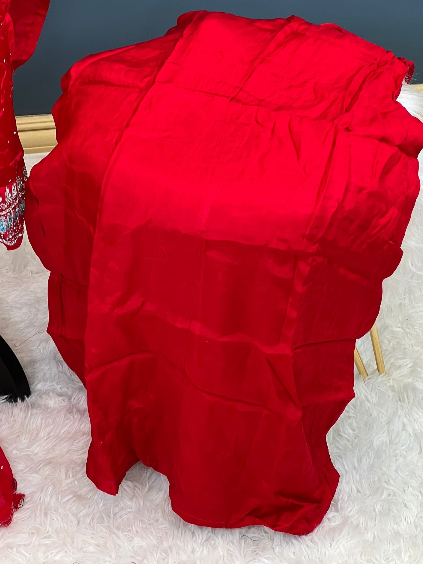 Pure zardousi Delhi Boutique