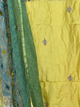 Pure zardousi Delhi Boutique