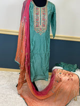 Pure zardousi Delhi Boutique