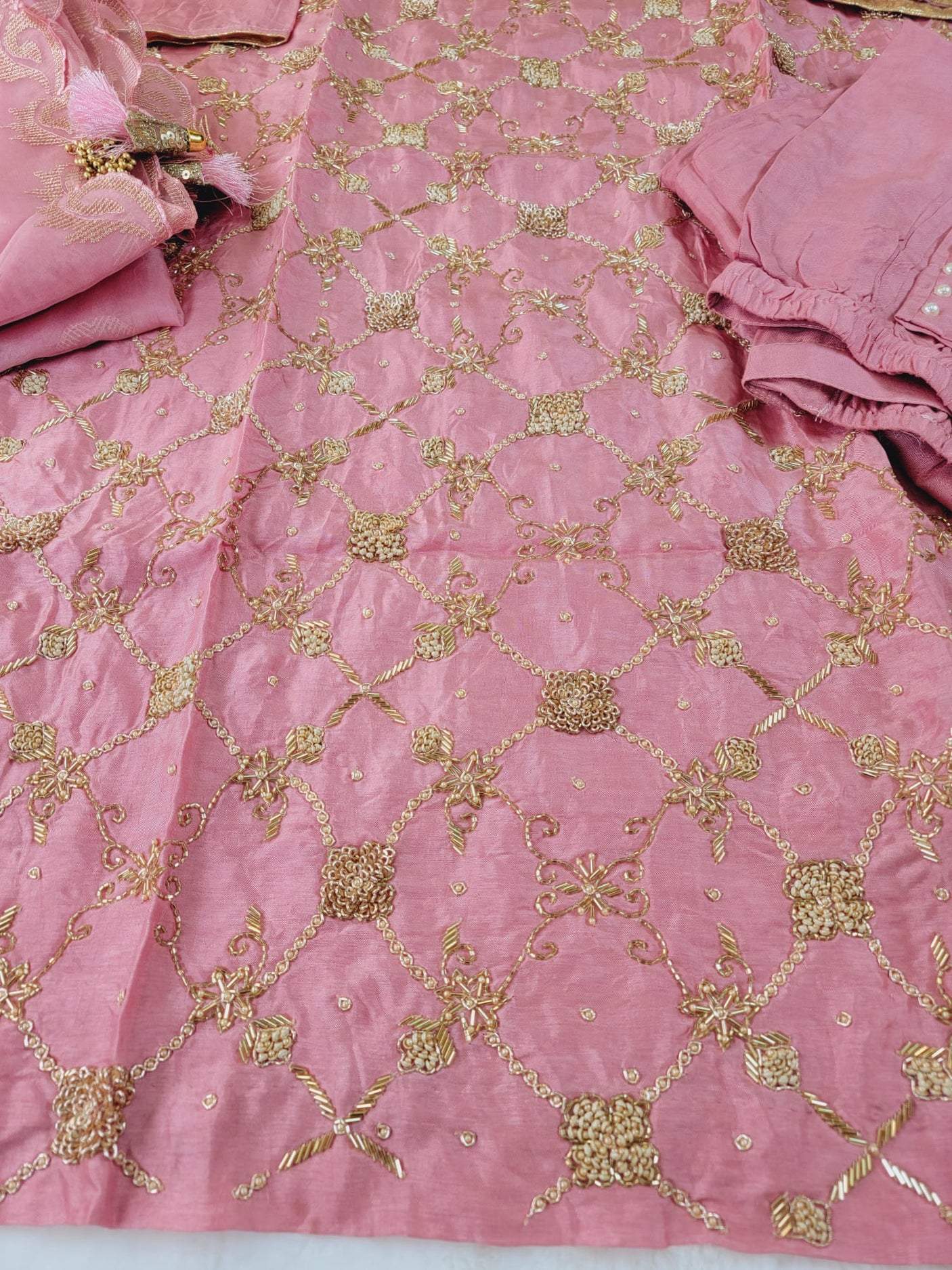 Pure zardousi Delhi Boutique