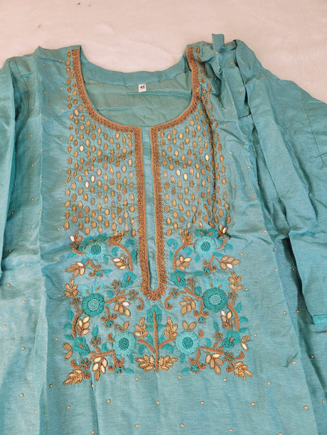 Pure zardousi Delhi Boutique