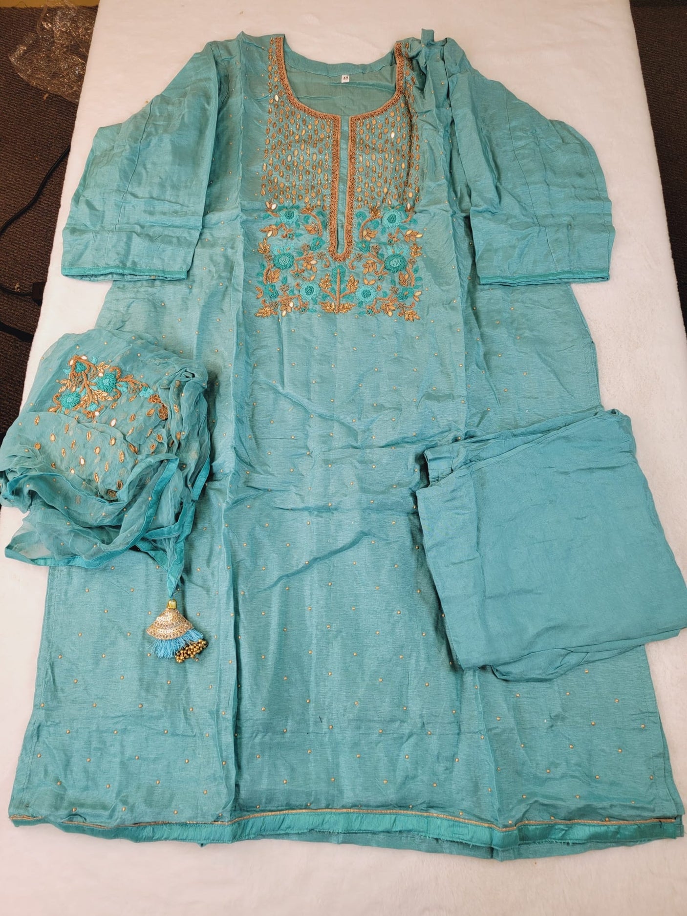 Pure zardousi Delhi Boutique