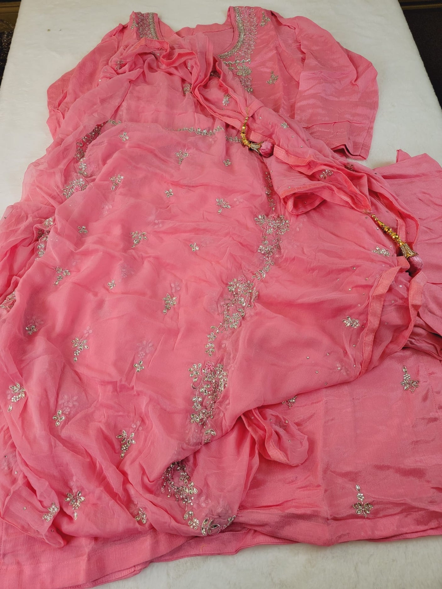 Pure zardousi Delhi Boutique