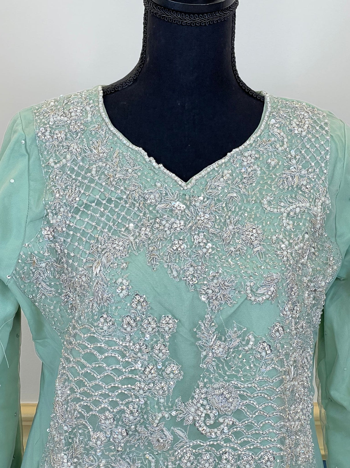 Pakistani orginal full  zardosi work boutique dress with gharara pant-100% original guaranteed