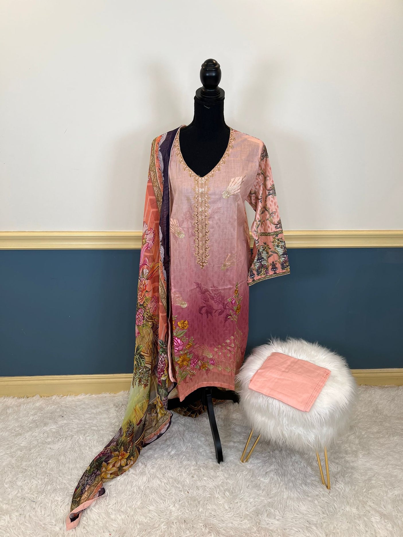 Pakistani Stitched Embroidered lawn Salwar kameez ready to ship