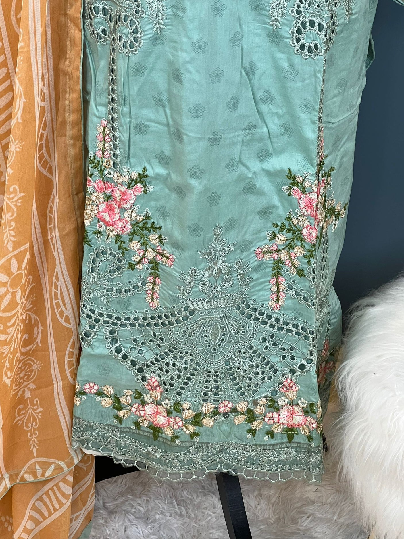 Pakistani Stitched Embroidered lawn Salwar kameez ready to ship