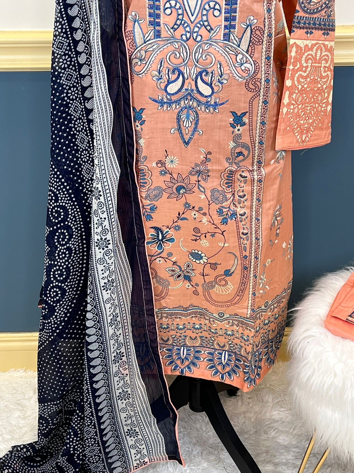 Pakistani Stitched Embroidered lawn Salwar kameez ready to ship