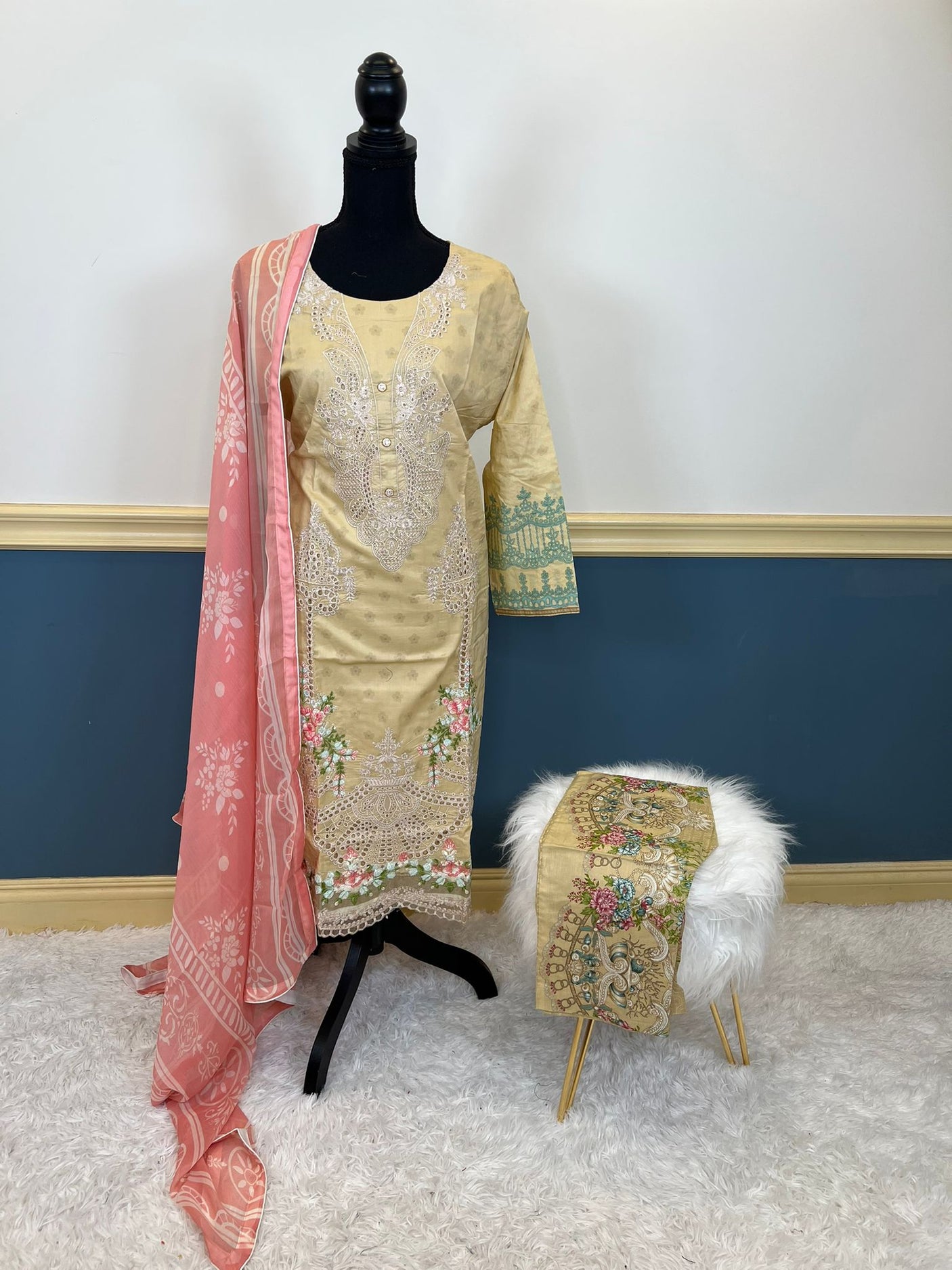 Pakistani Stitched Embroidered lawn Salwar kameez ready to ship