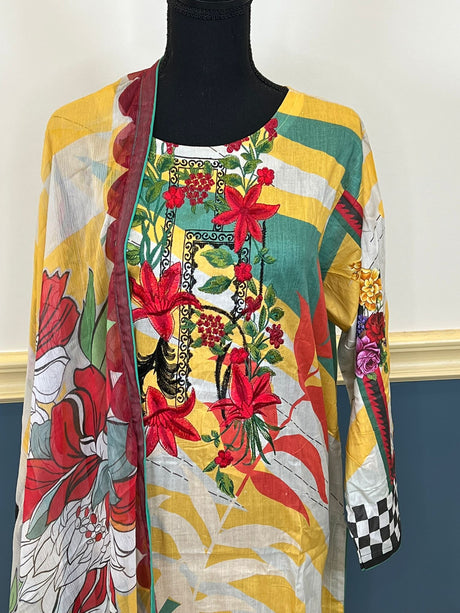 Pakistani Stitched Embroidered lawn Salwar kameez ready to ship