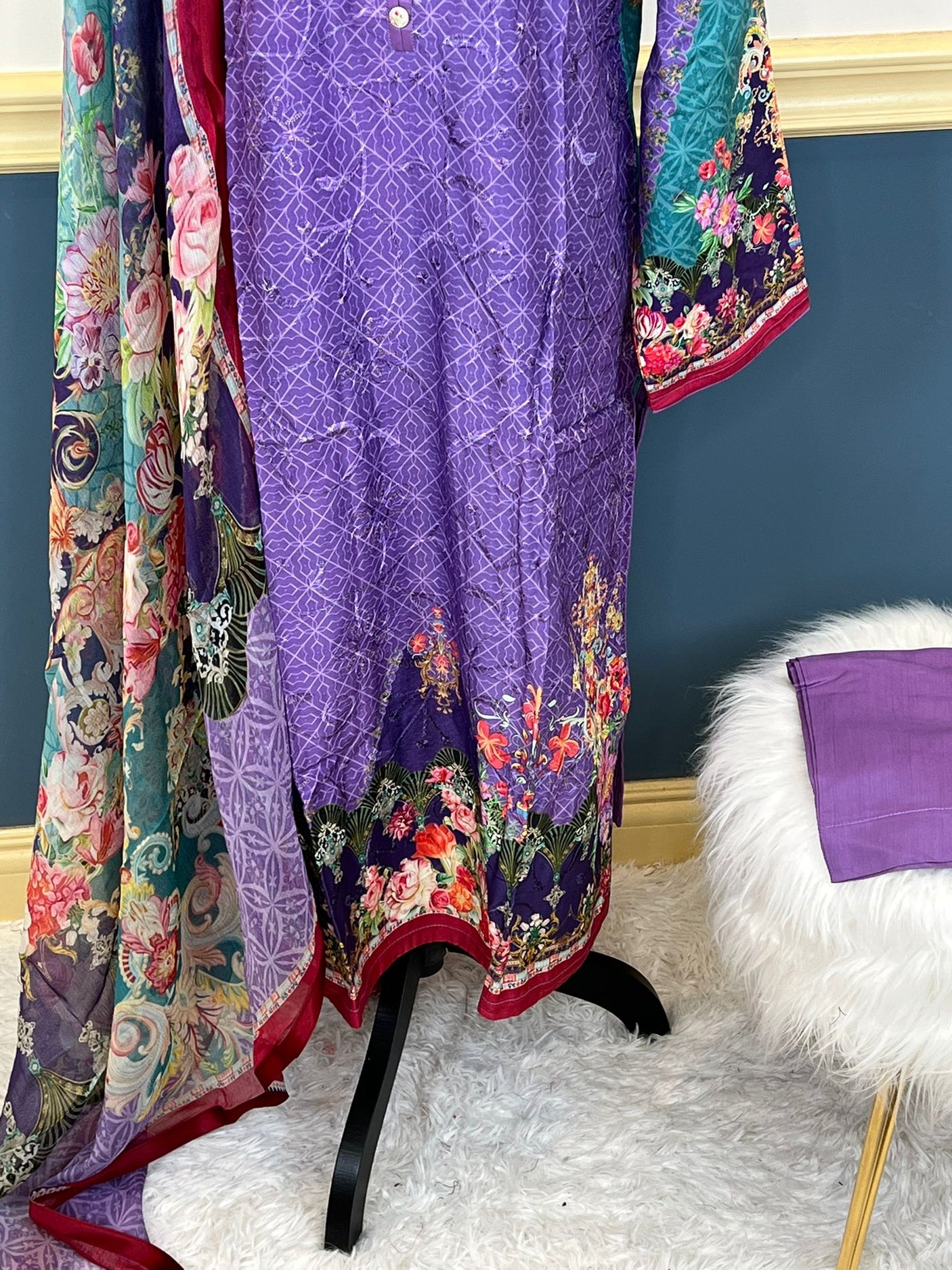 Pakistani Stitched Embroidered lawn Salwar kameez ready to ship