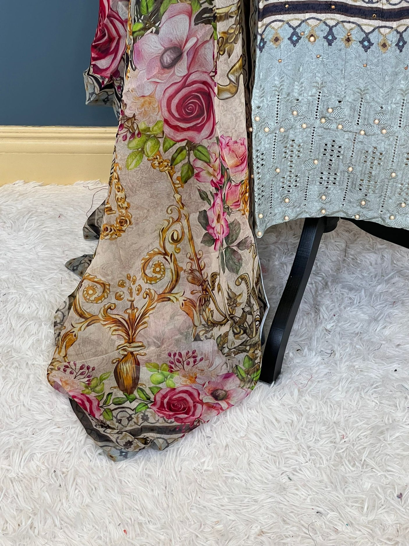 Pakistani Stitched Embroidered lawn Salwar kameez ready to ship