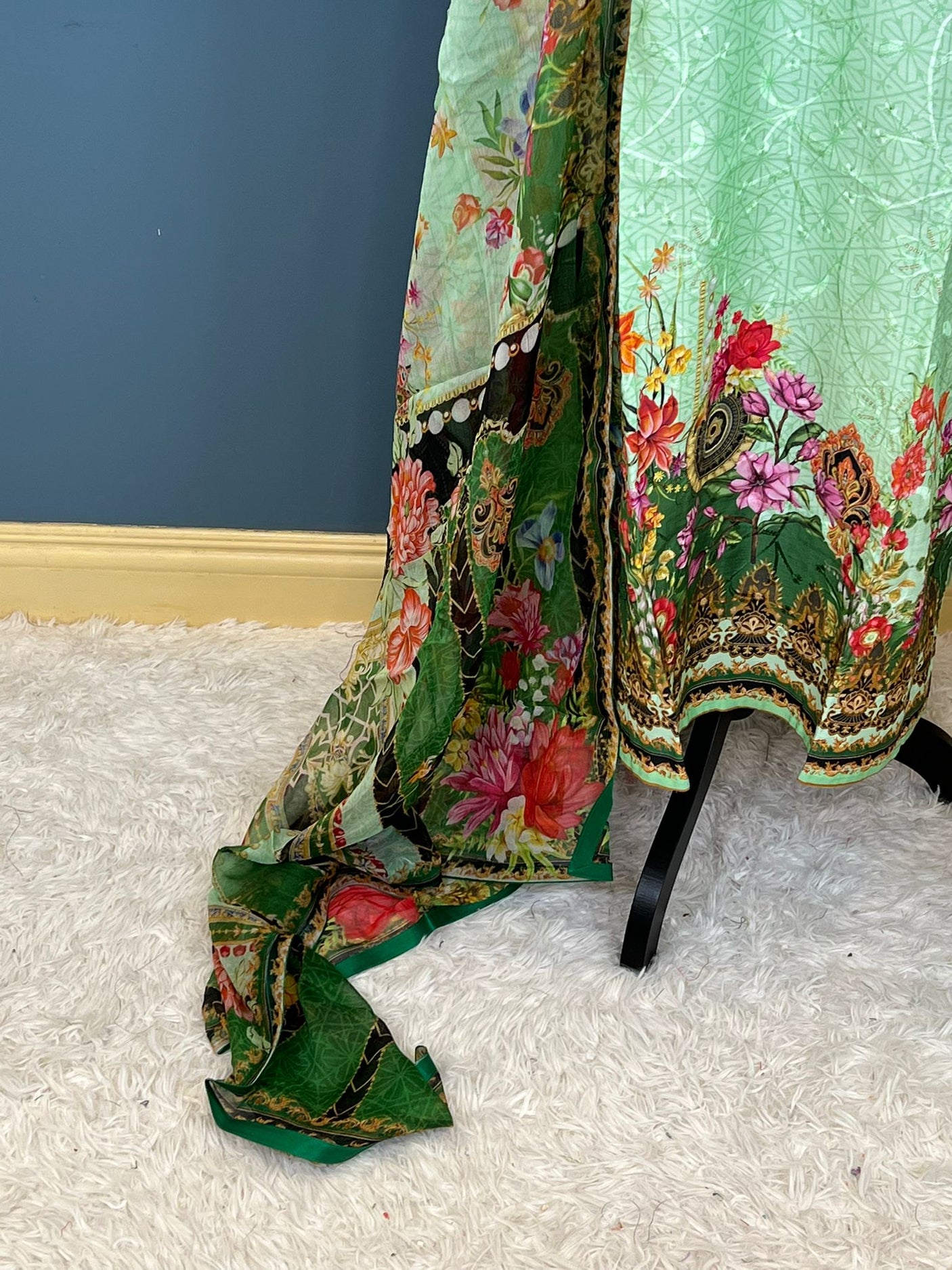 Pakistani Stitched Embroidered lawn Salwar kameez ready to ship