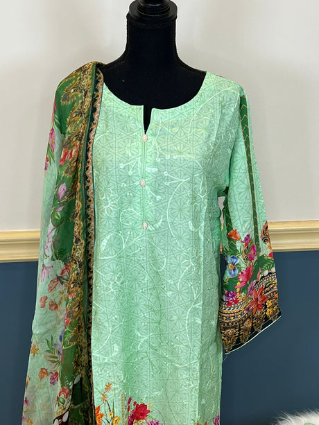 Pakistani Stitched Embroidered lawn Salwar kameez ready to ship