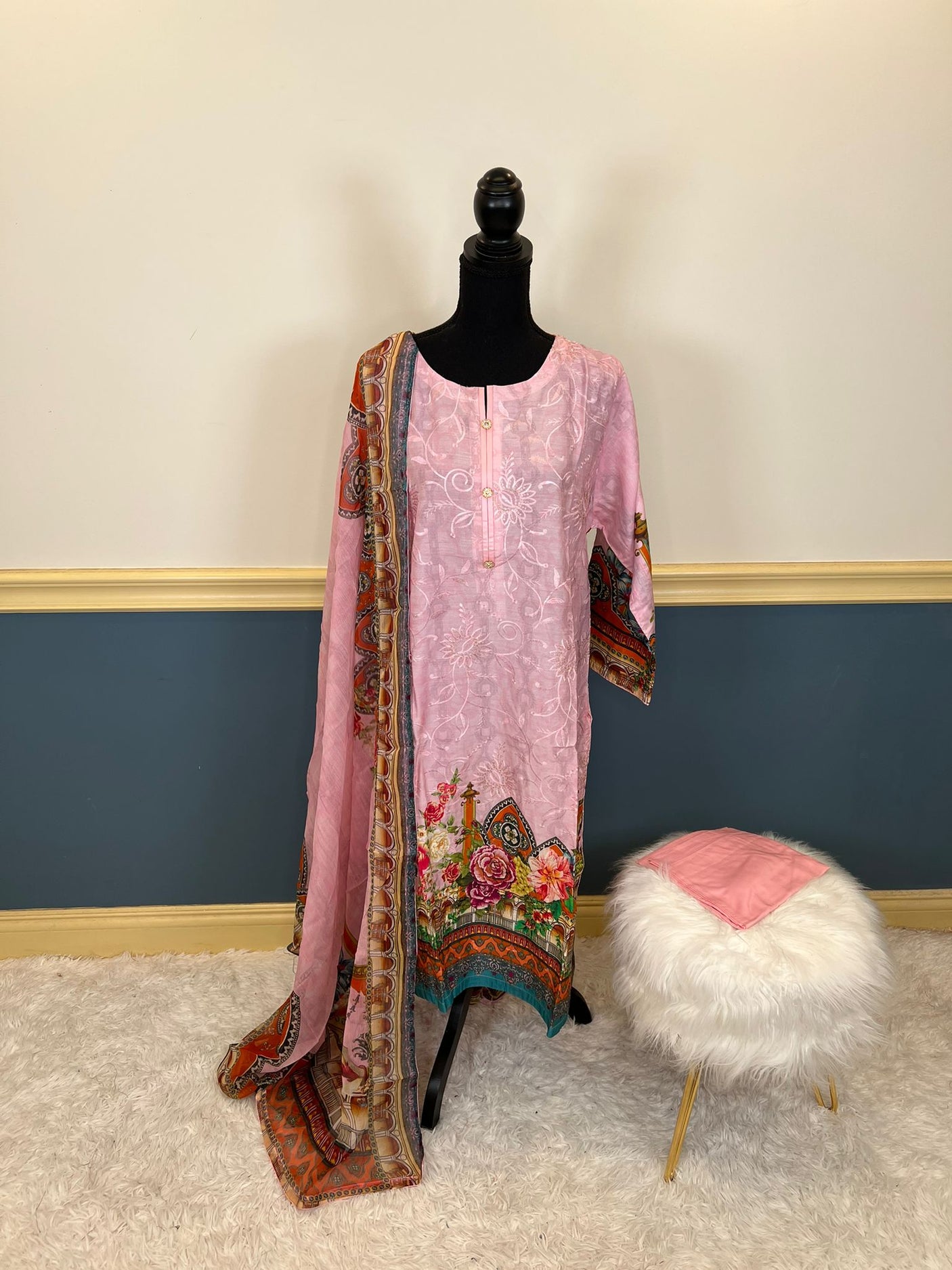 Pakistani Stitched Embroidered lawn Salwar kameez ready to ship