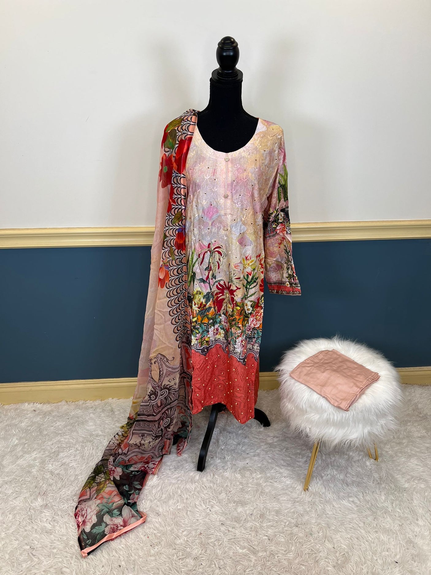 Pakistani Stitched Embroidered lawn Salwar kameez ready to ship