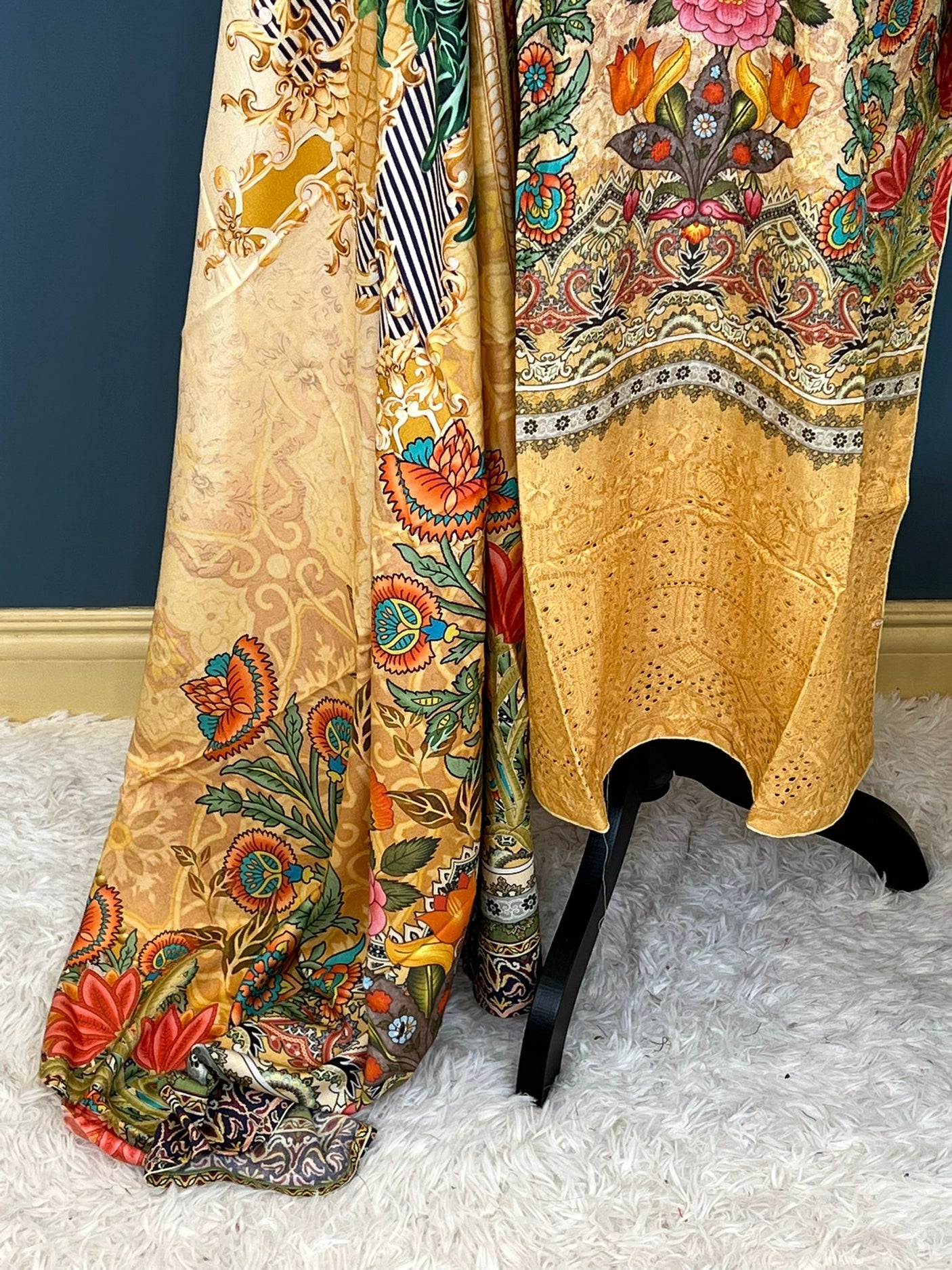 Pakistani Stitched Embroidered lawn Salwar kameez ready to ship