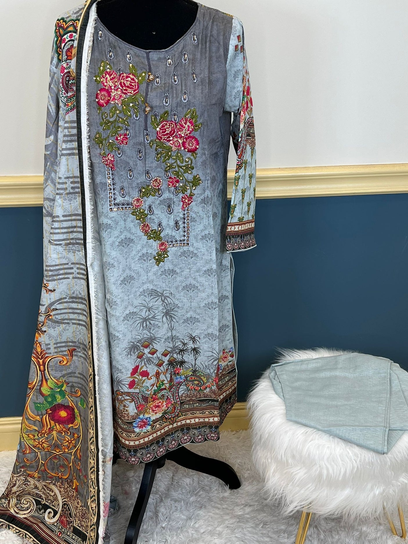 Pakistani linen Embroidered Salwar kameez Ready To Ship