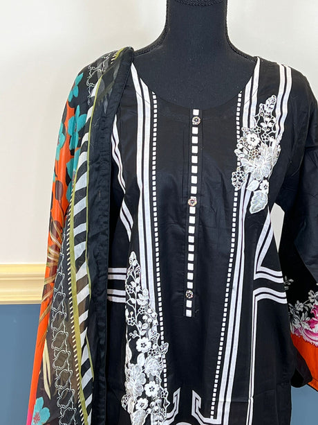 Pakistani Stitched Embroidered lawn Salwar kameez ready to ship