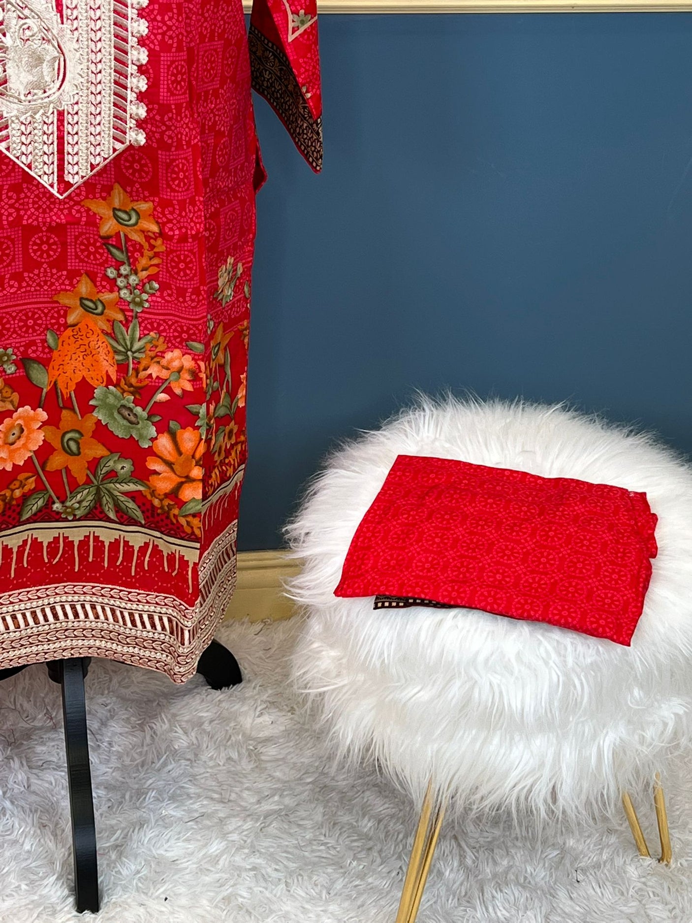 Pakistani Stitched Embroidered lawn Salwar kameez ready to ship