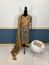 Pakistani Stitched Embroidered lawn Salwar kameez ready to ship