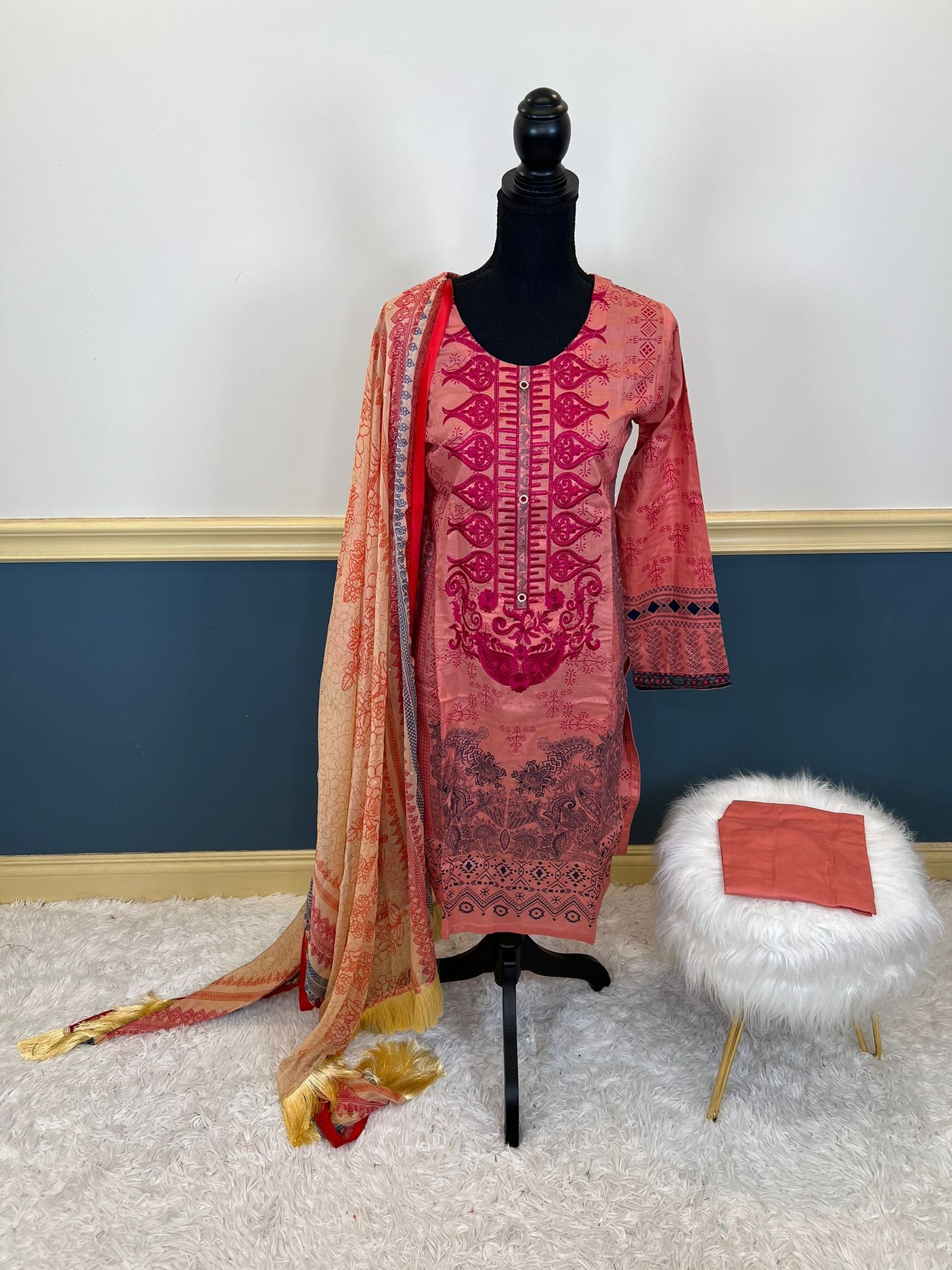 Pakistani Stitched Embroidered lawn Salwar kameez ready to ship