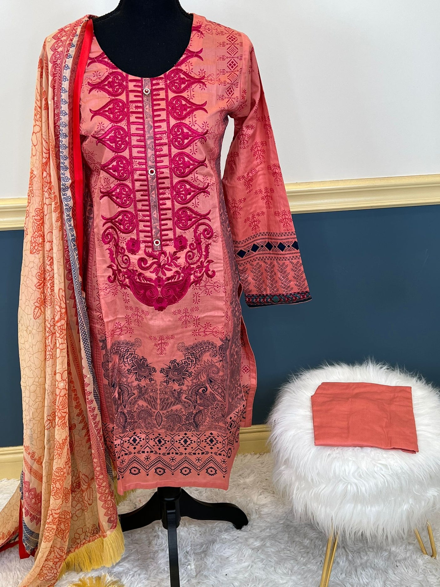 Pakistani Stitched Embroidered lawn Salwar kameez ready to ship