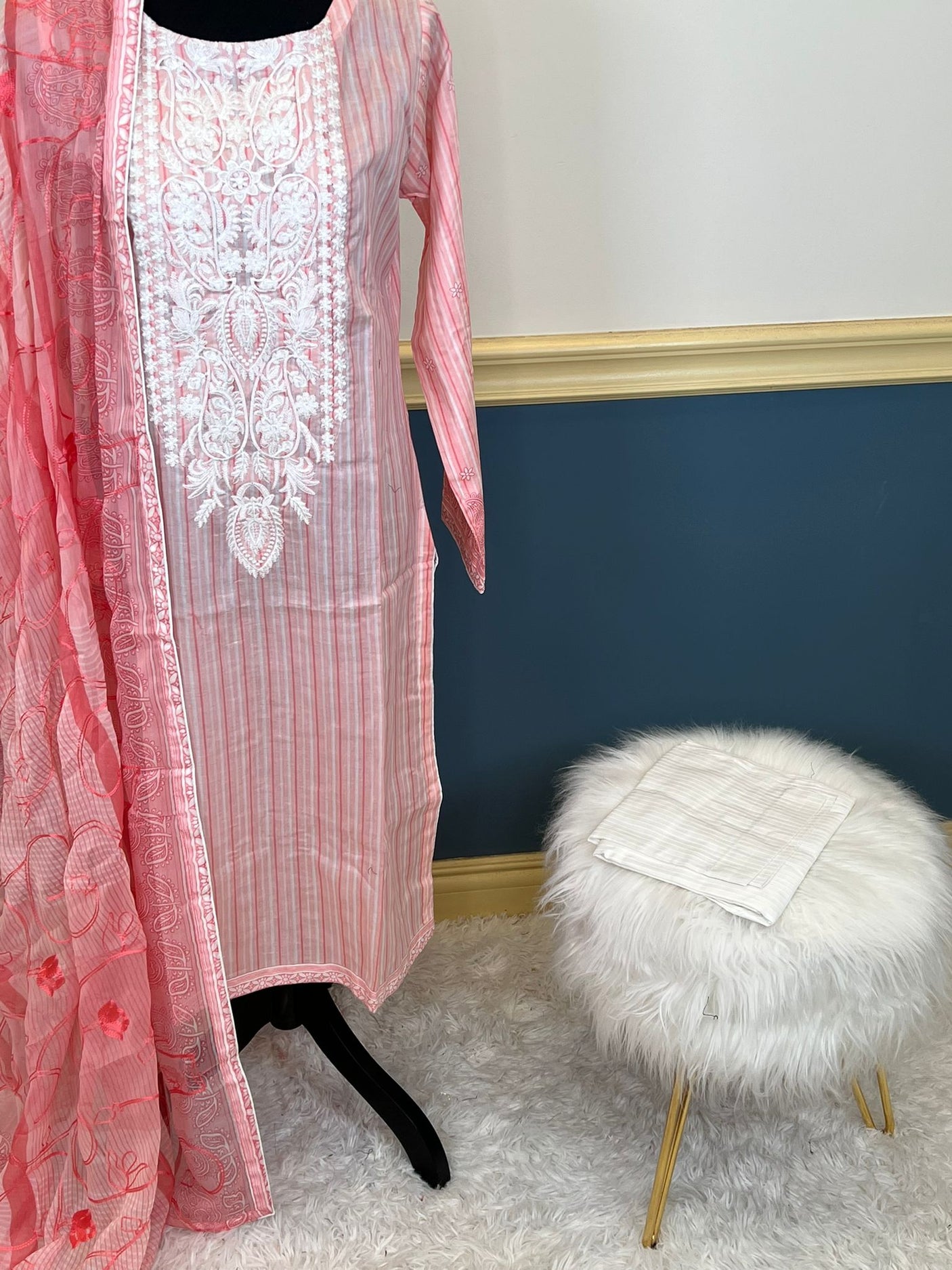 Pakistani Stitched Embroidered lawn Salwar kameez ready to ship