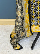 Pakistani Stitched Embroidered lawn Salwar kameez ready to ship