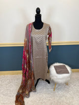 Pakistani Stitched Embroidered lawn Salwar kameez ready to ship