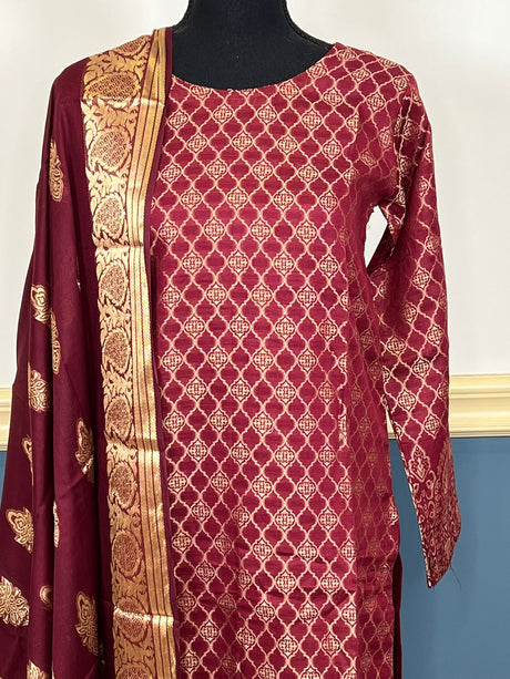 Pakistani Stitched Embroidered lawn Salwar kameez ready to ship