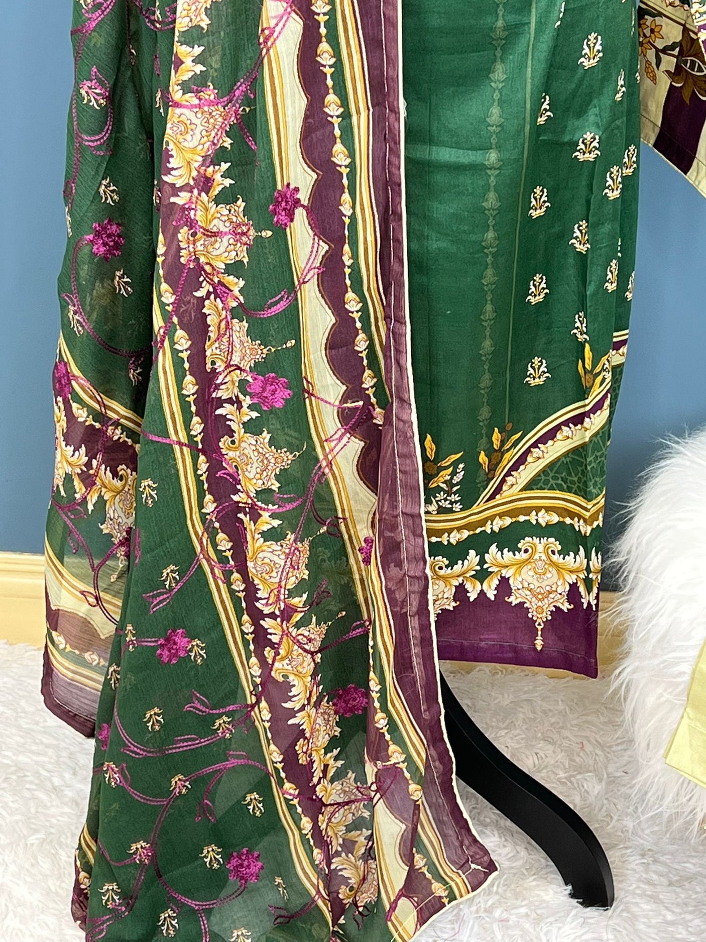 Pakistani Stitched Embroidered lawn Salwar kameez ready to ship