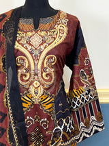 Pakistani Stitched Embroidered lawn Salwar kameez ready to ship