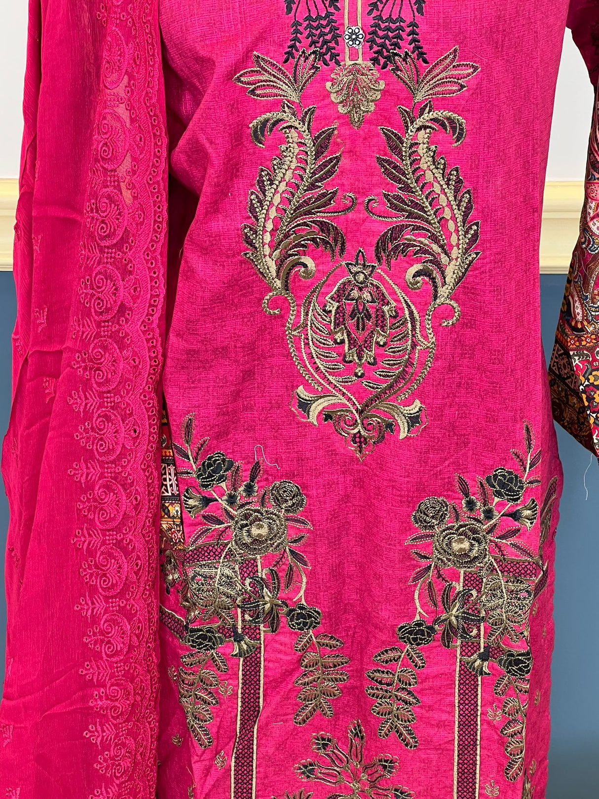 luxury Embroidered lawn Ready To Ship