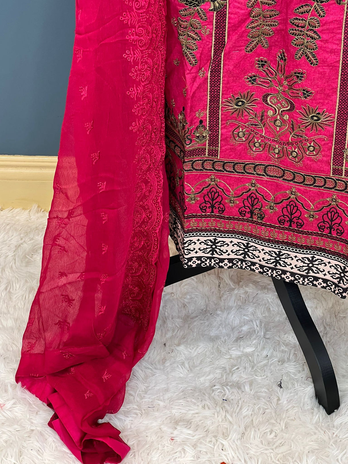 luxury Embroidered lawn Ready To Ship