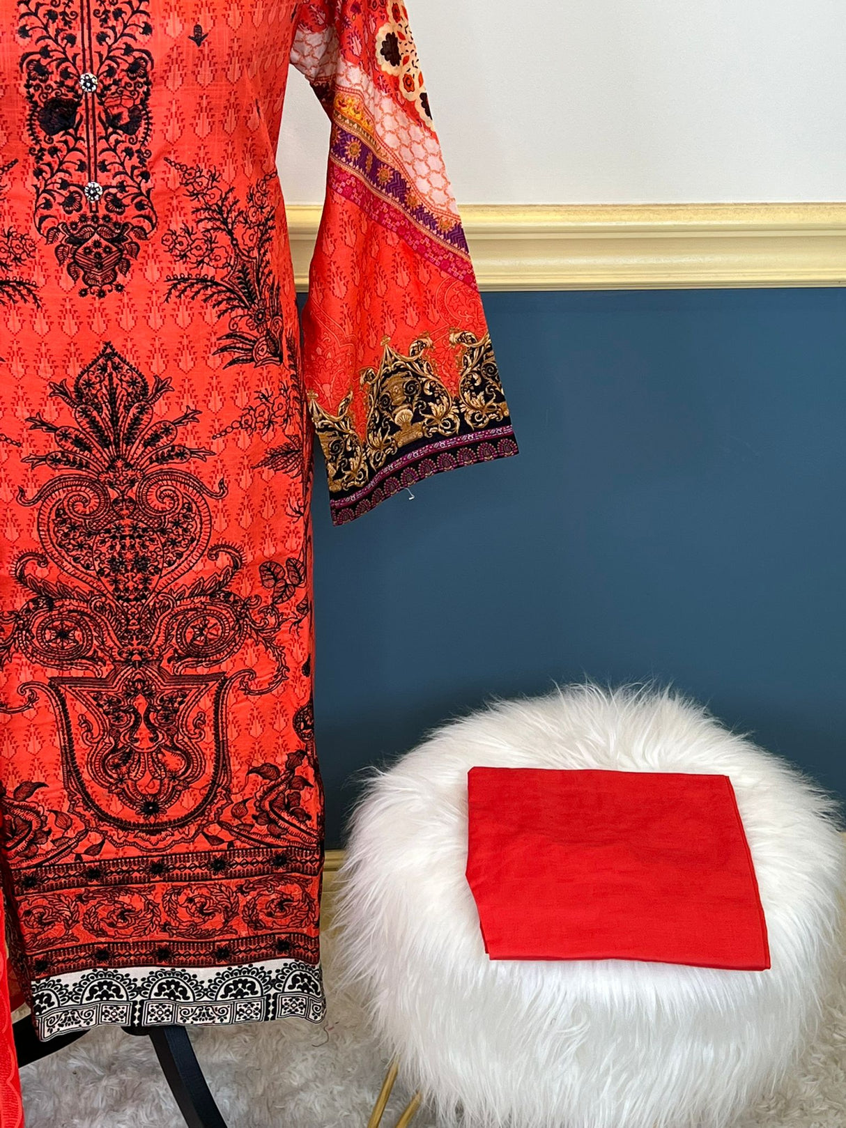 luxury Embroidered lawn Ready To Ship