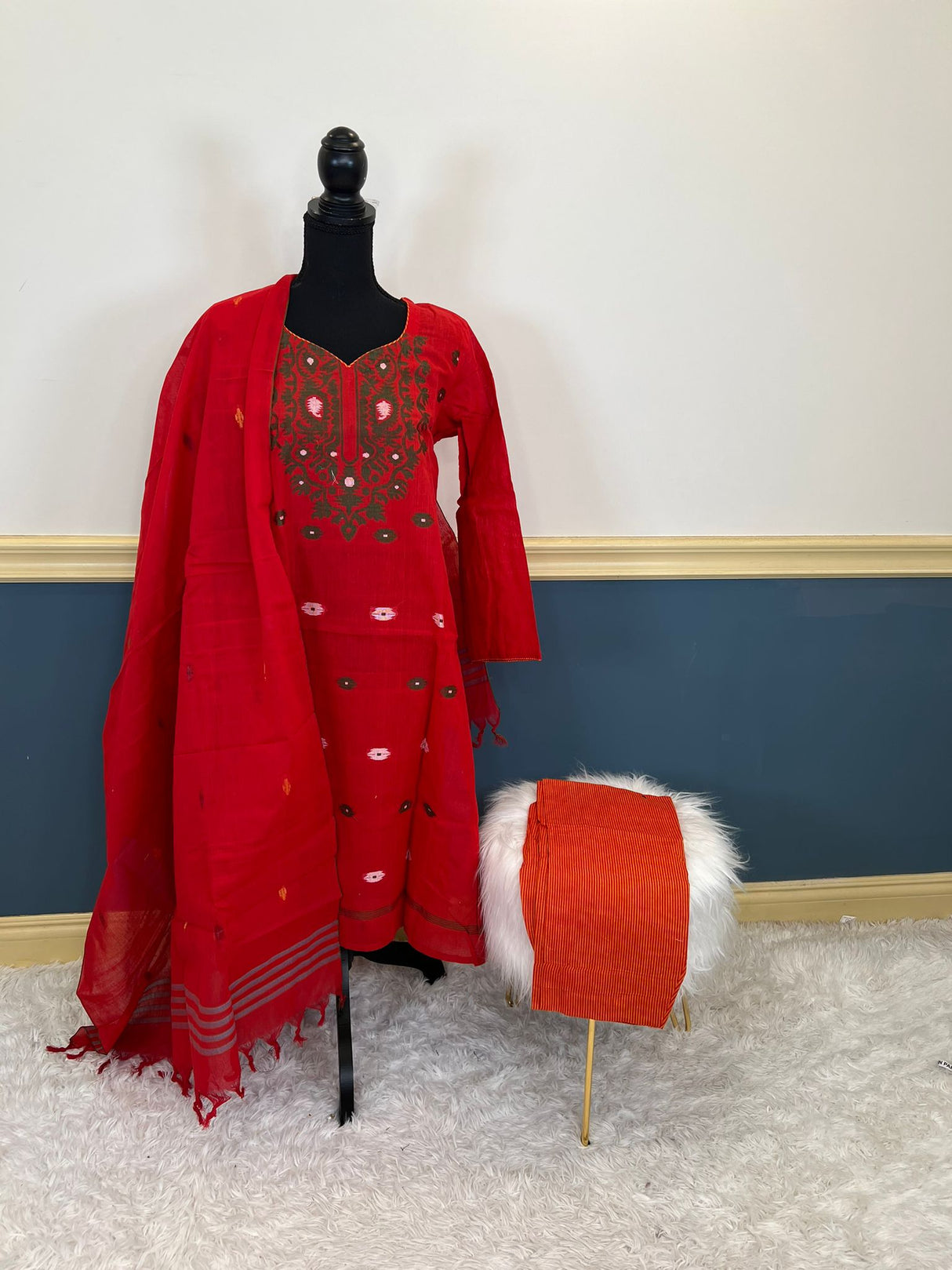 Bangladeshi Jamdani salwar kamiz