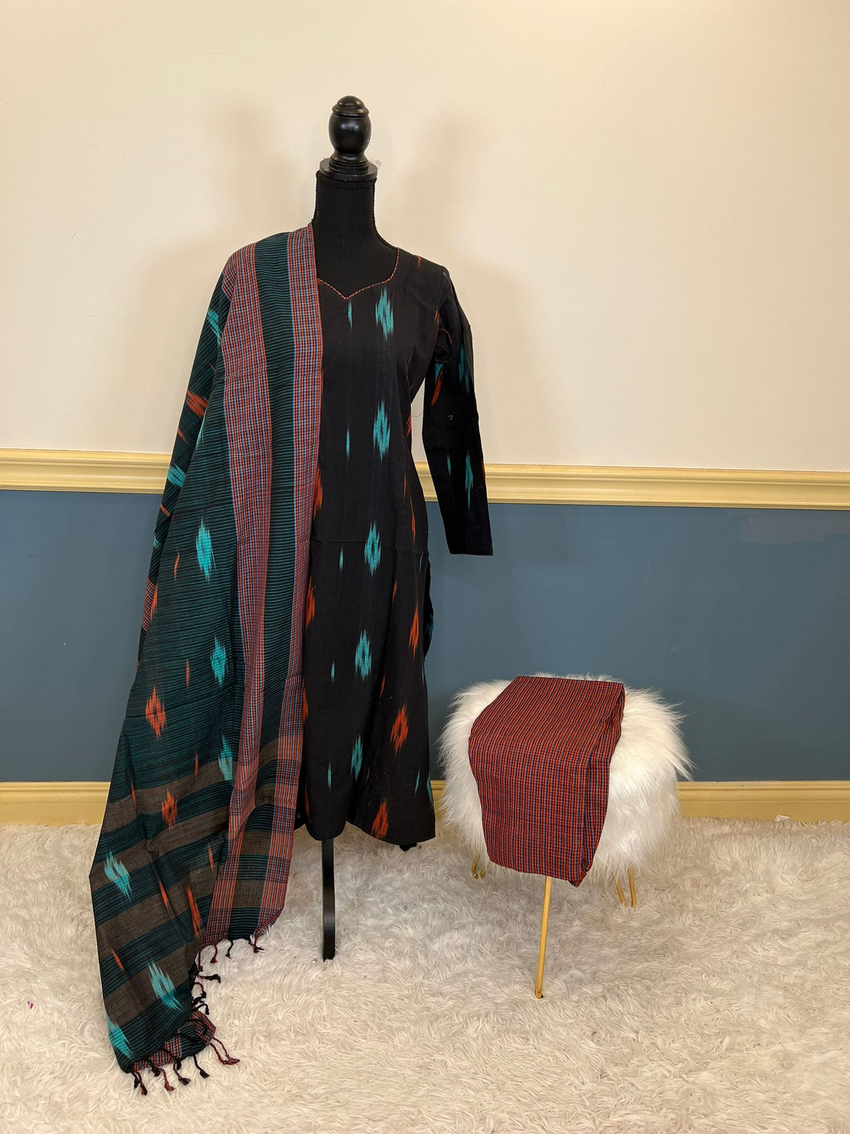 Bangladeshi Taant Salwar Kameez