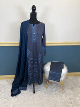 Pakistani Stitched Embroidered lawn Salwar kameez ready to ship