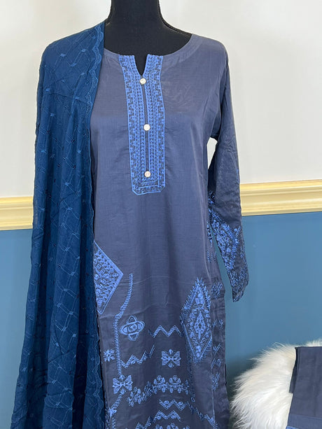 Pakistani Stitched Embroidered lawn Salwar kameez ready to ship